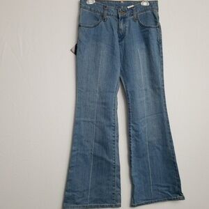 NWT Levi's Premium Groover Jean sz 28 x 32